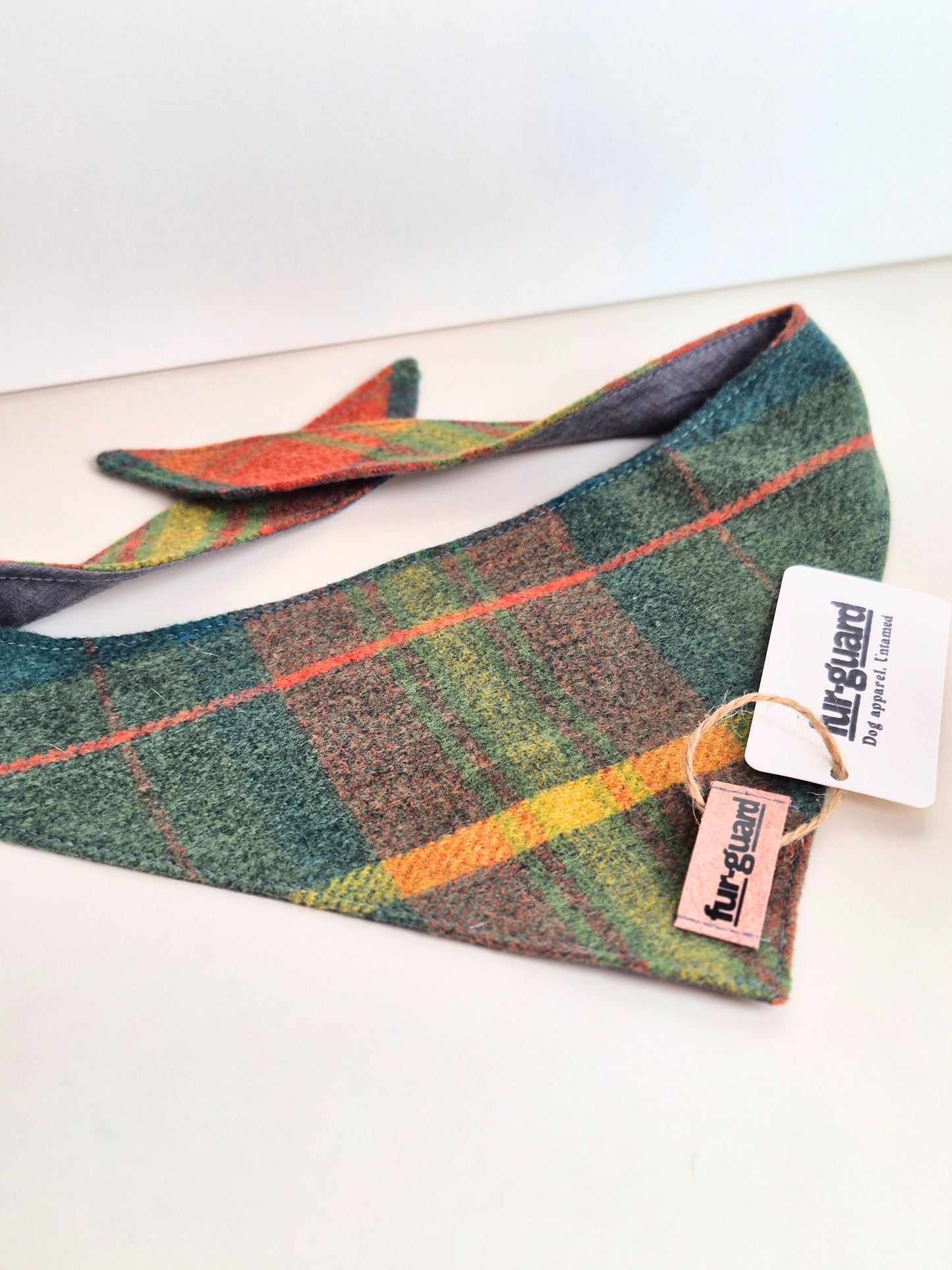 Country check bandana