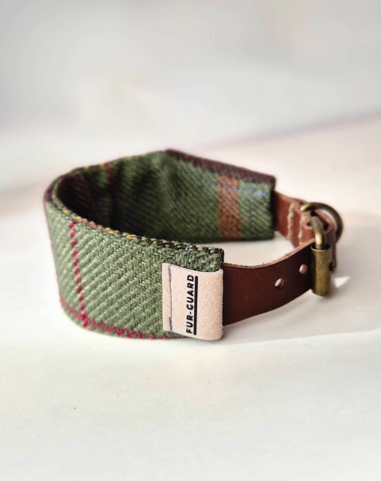 Country collar cover