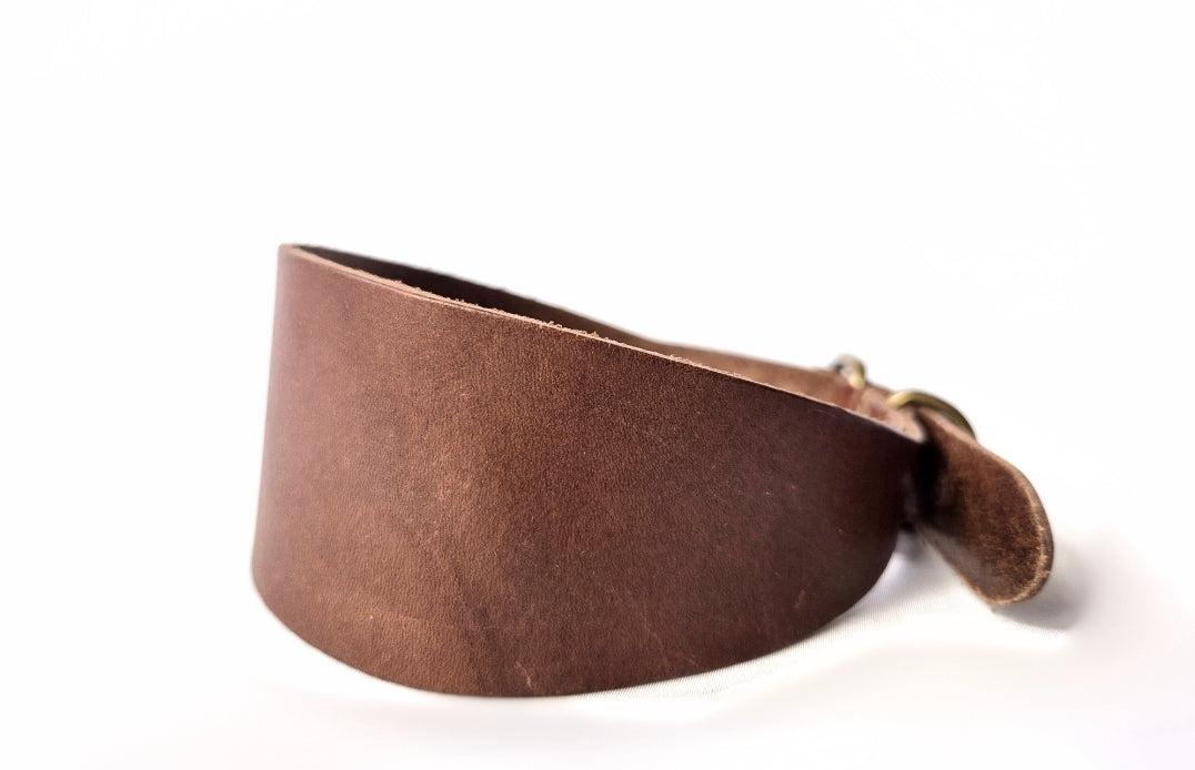 Brown collar (different shades available) - medium